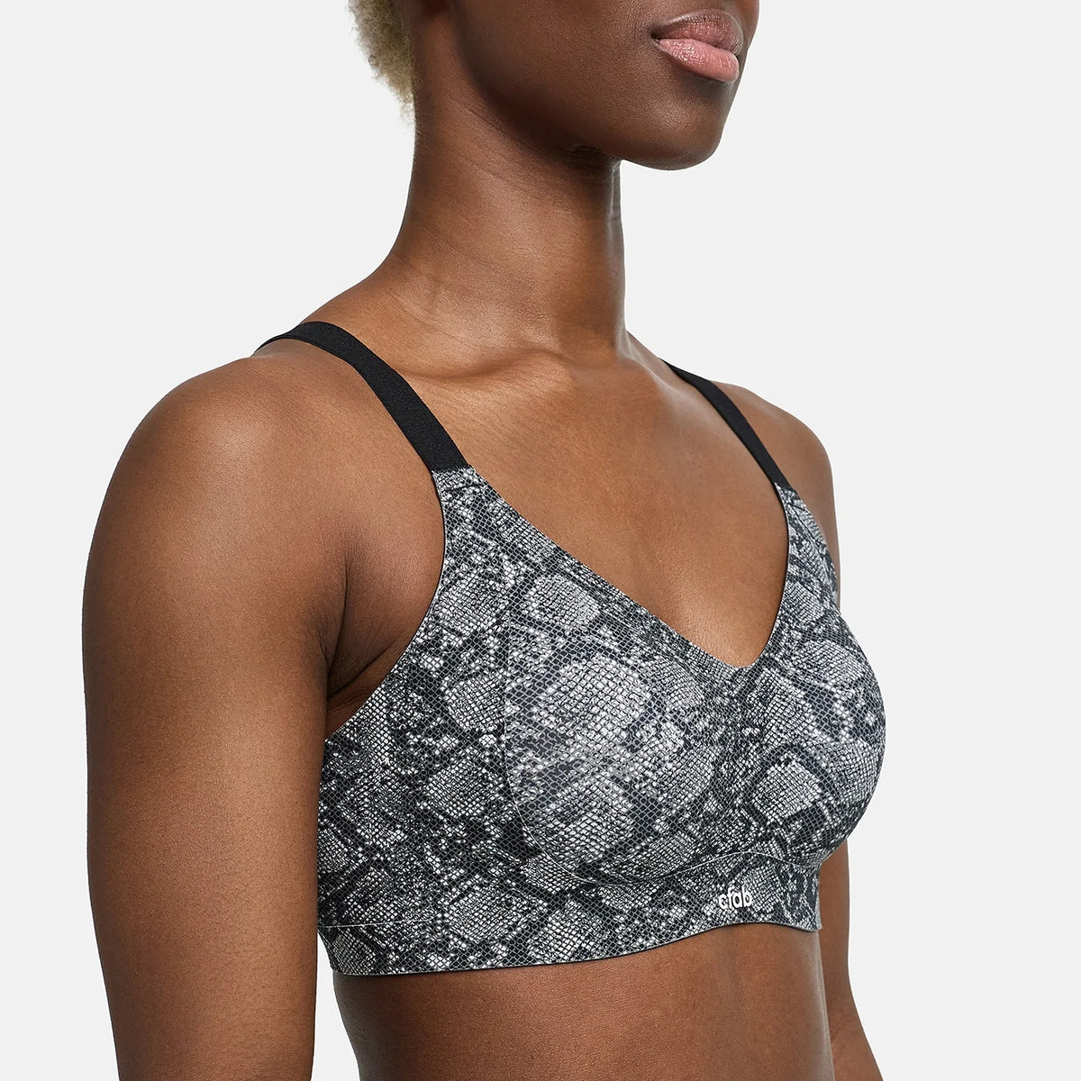 Seamless Compact Push-Up Bra