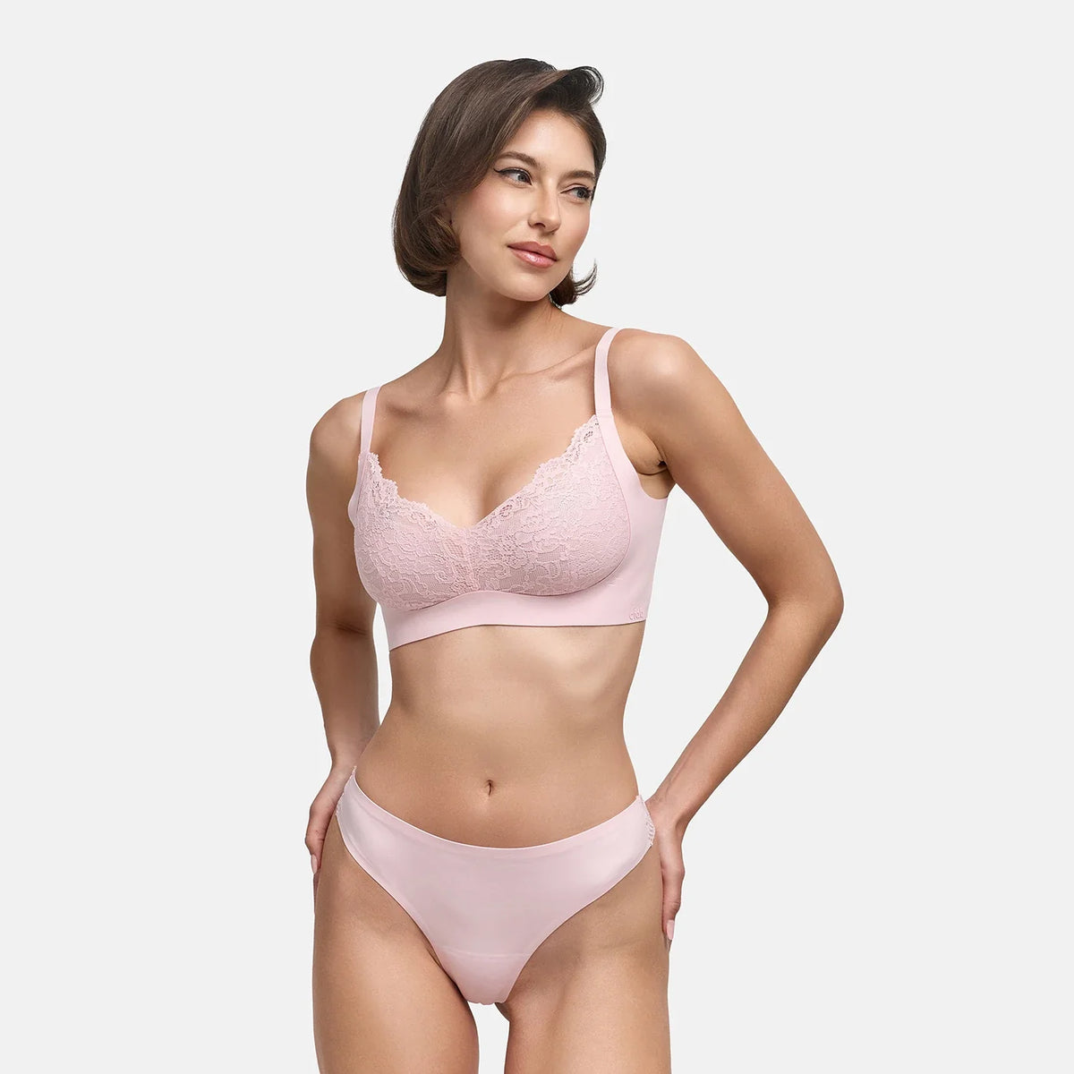 Comfort bra with lace